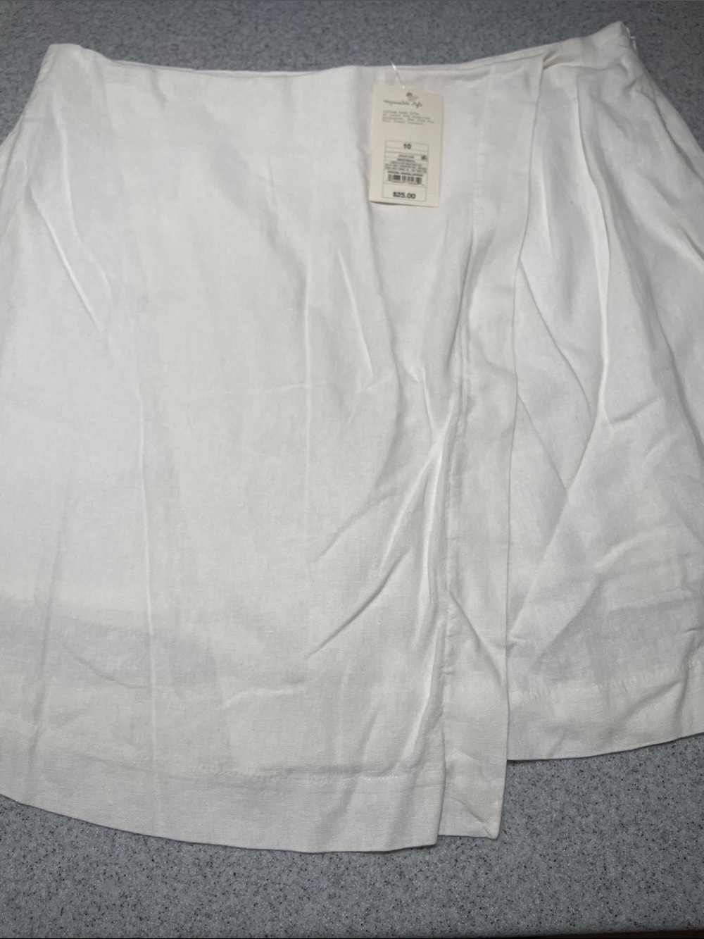 New day linen skort size 10